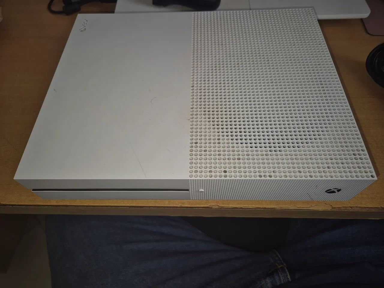 Xbox One S Model 1681 branco com controle original e cabos - Foto 4