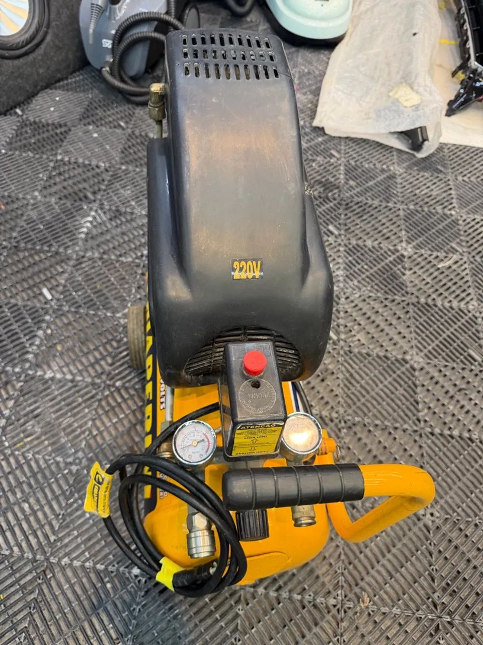 Compressor de Ar 24 Litros - Foto 4