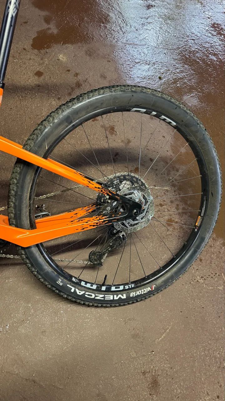 Rodas aro 29 WTB 30 mm cubos XTR  - Foto 2