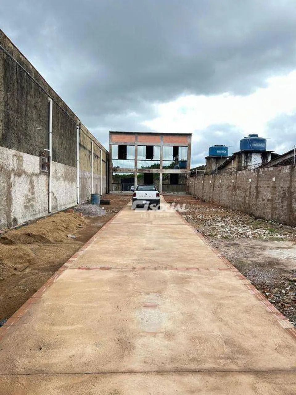 Ponto comercial estilo galpão novo com mezanino para locaçao, com estacionamento exclusivo - Foto 12