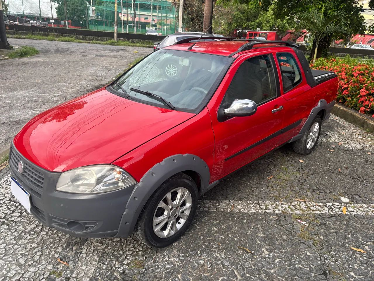 Fiat Strada Working Celeb.1.4 Fire Flex 8V CD 2013 - Foto 2