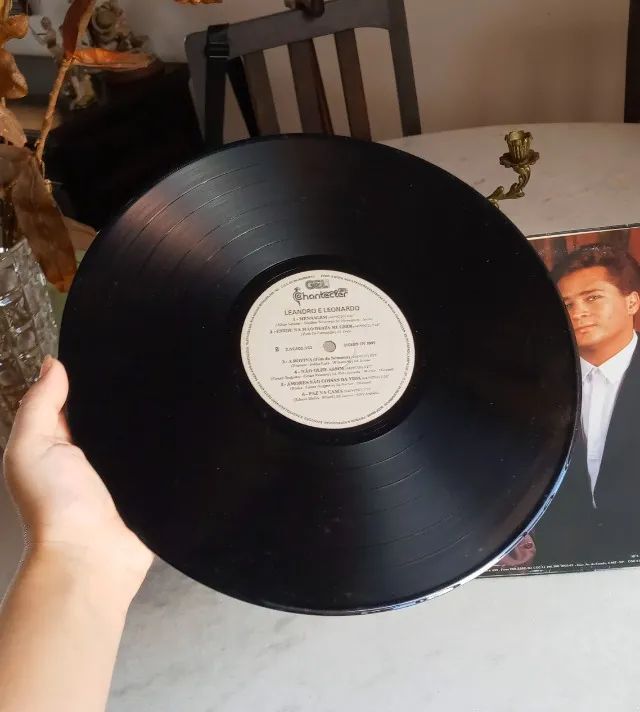 lp vinil + fita k7 - Leandro e Leonardo 1991 - Foto 3
