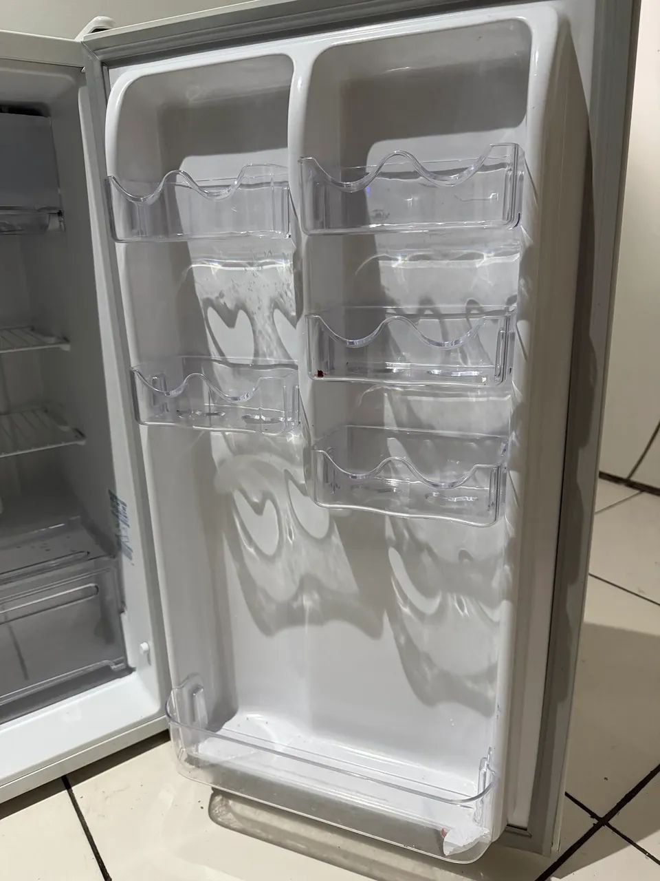 Frigobar Electrolux novo !  - Foto 4
