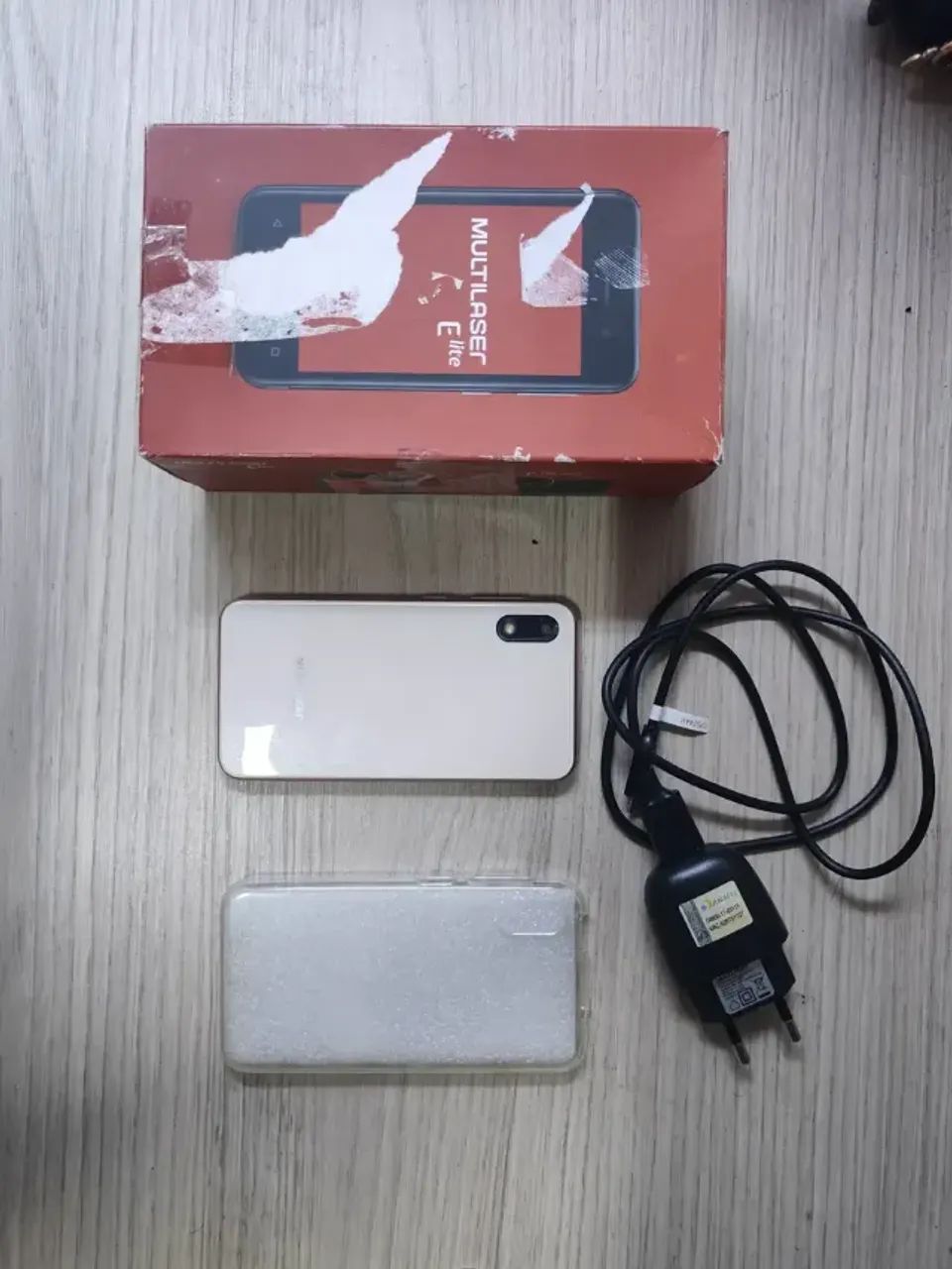 Multilaser E Lite Dual Sim 32 Gb Ouro 512 Mb Ram (Usado) - Foto 2