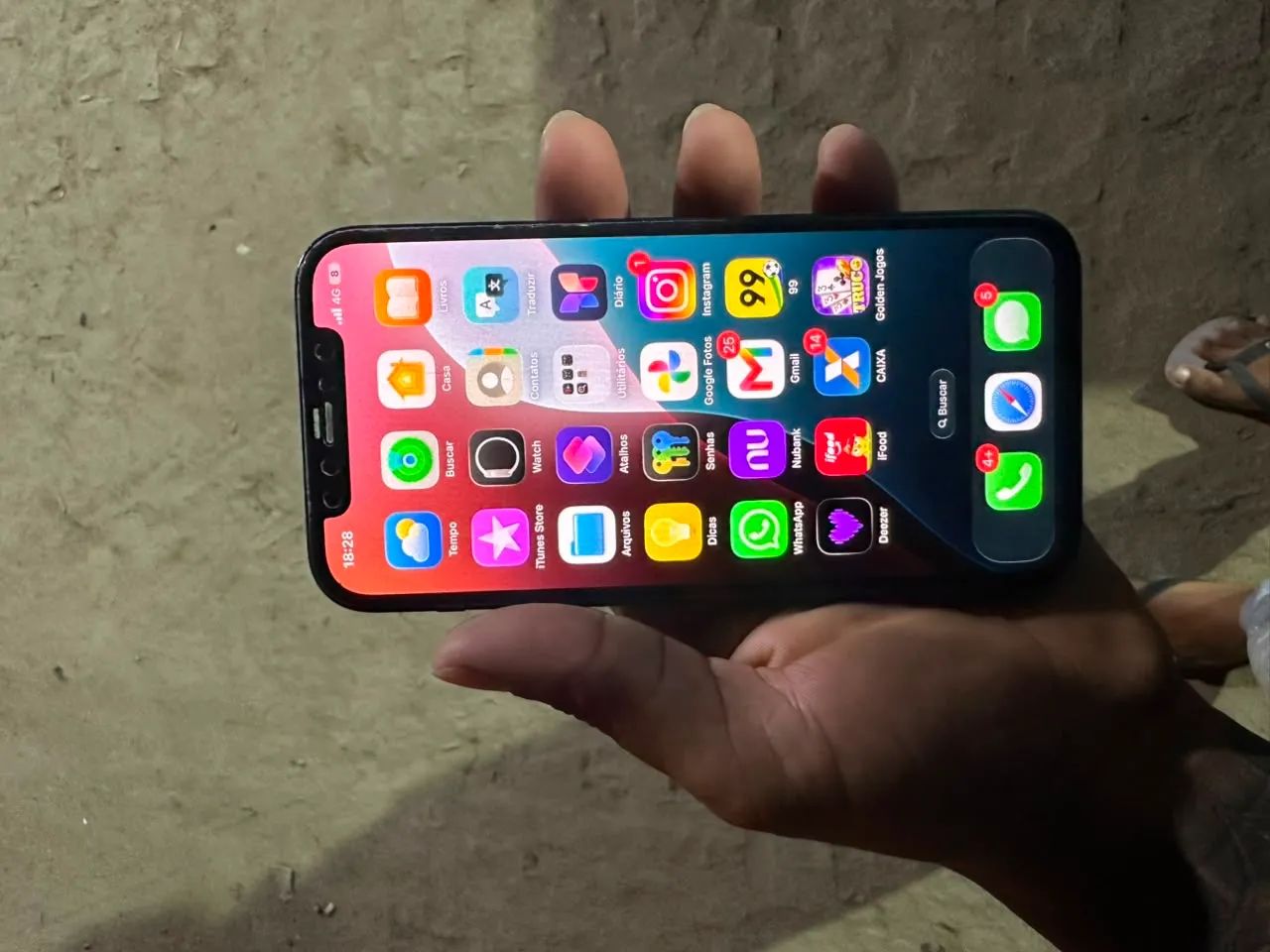 iPhone 12 - Foto 2