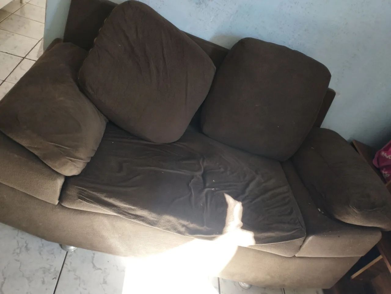 Doando Sofa