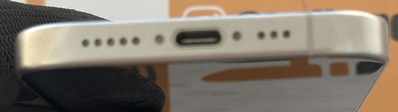 Iphone 15 Pro 128Gb Titanium Branco Seminovo - Foto 4