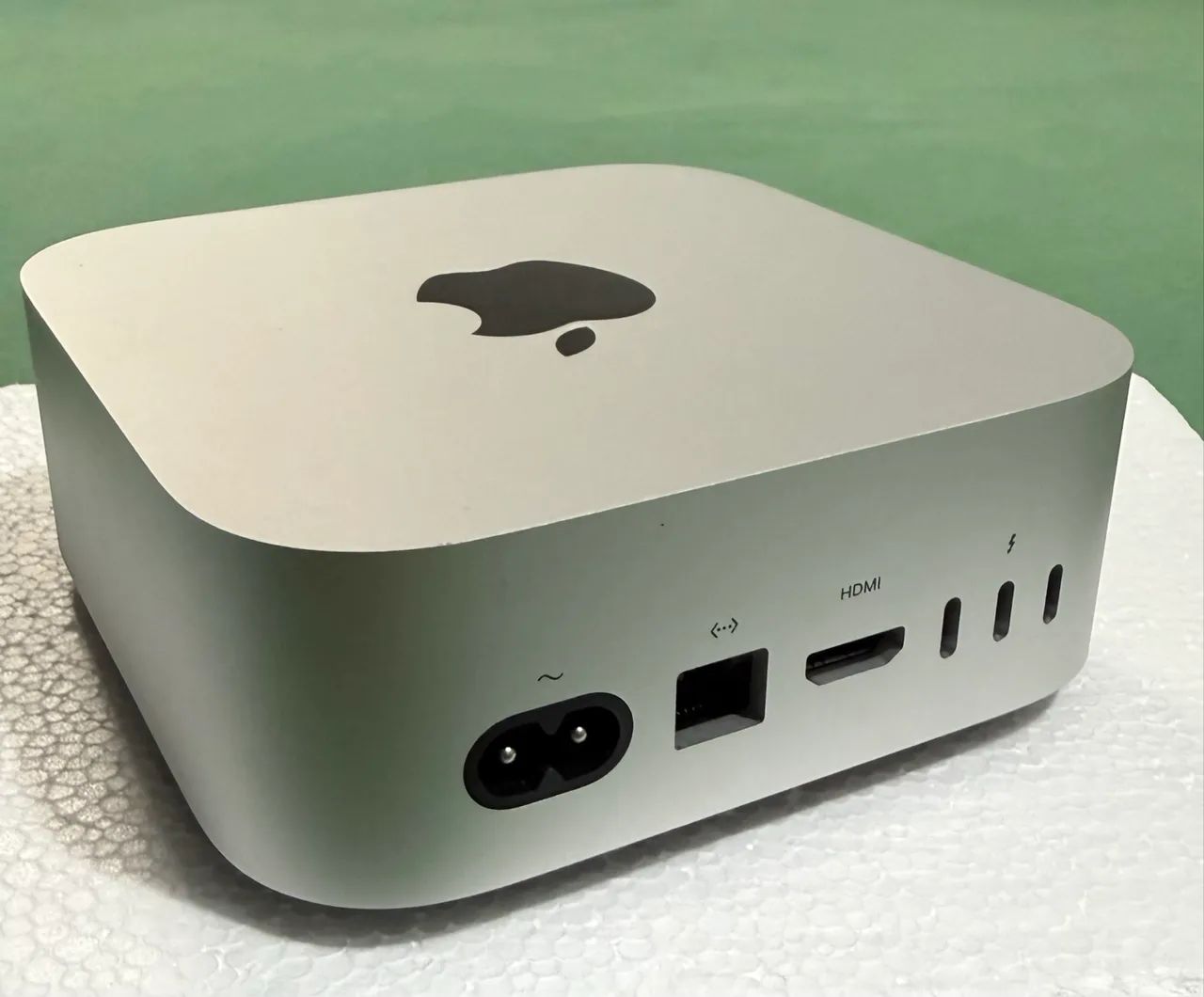 Mac Mini M4 (2024) - 16GB RAM / 256GB SSD - Computadores e