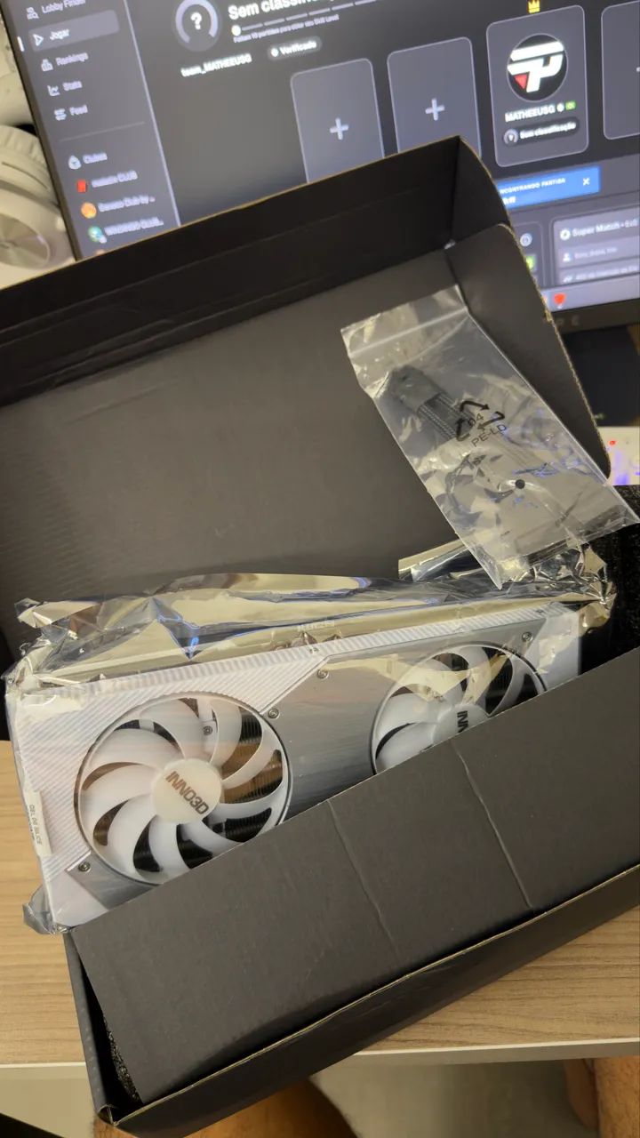 GeForce RTX 5070 INNO3D 12Gb - Foto 2