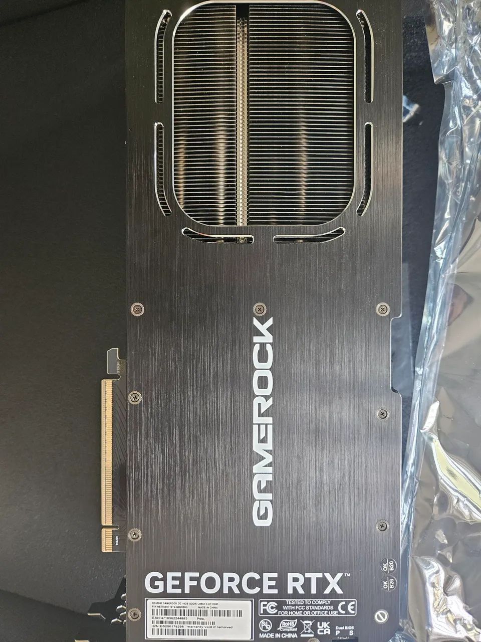 Placa de vídeo Palit Rtx 5080 Gamerock OC - Foto 5