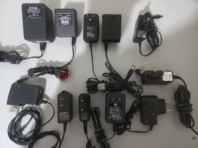 Lote Fontes Diversas 5V - 6V - 7,5V - 9V - 12V e 22V
