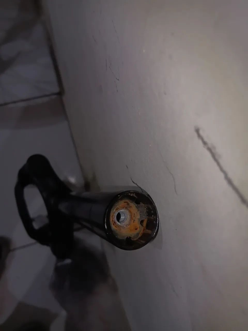 Garfo com suspensão 29 freio a disco  - Foto 3
