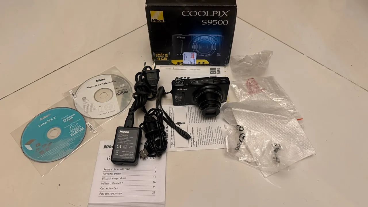 Câmera Nikon Coolpix S9500 22x com GPS Vintage - Câmeras e