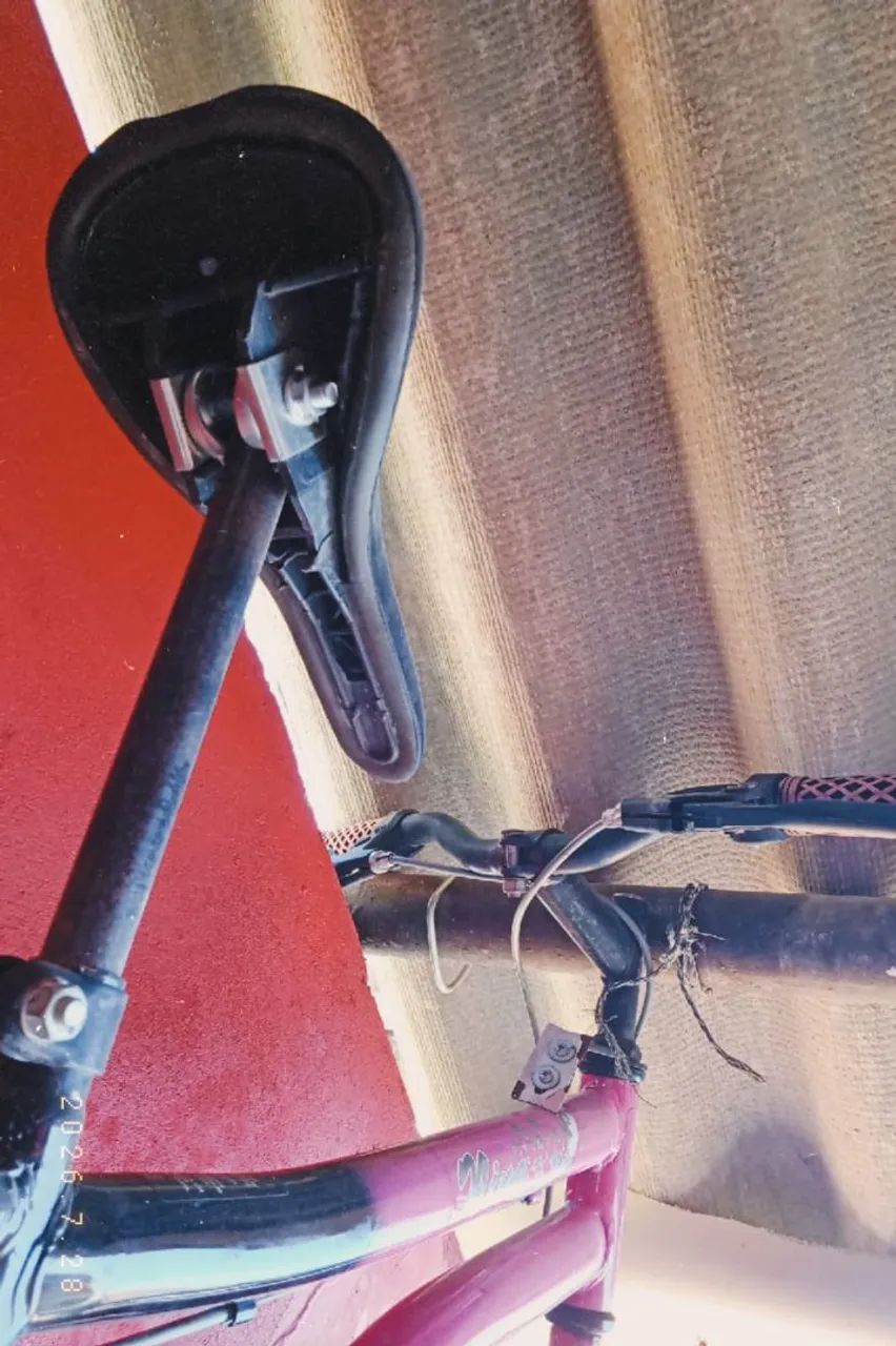 Vende-se bicicleta feminina aro 16 - Foto 2