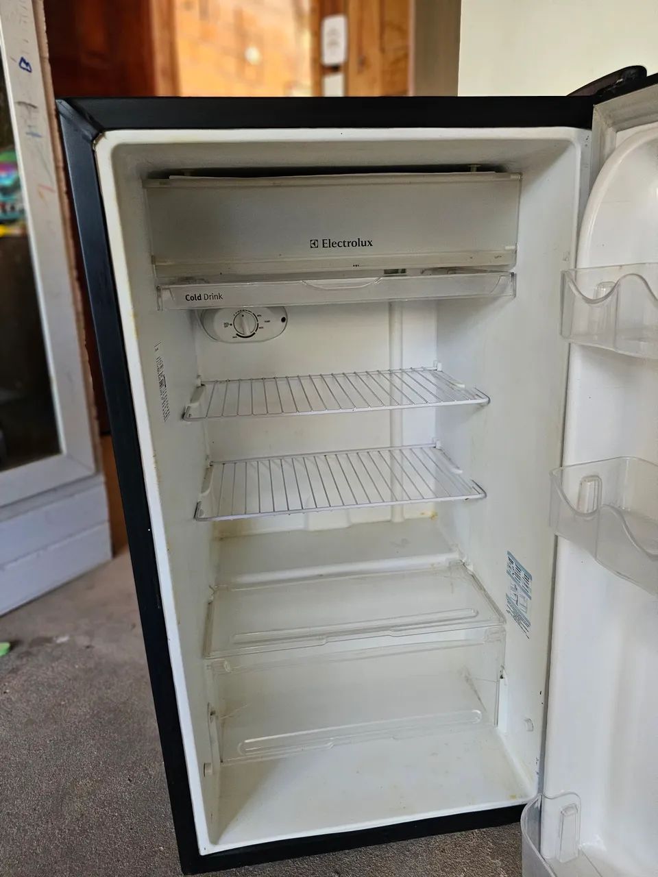 Vendo Frigobar Electrolux  - Foto 4