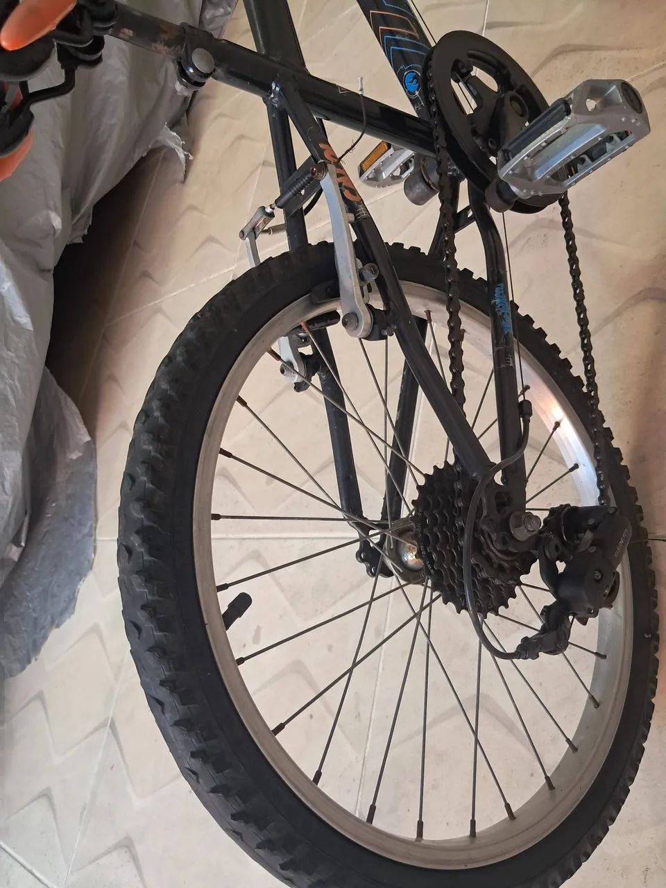 Bicicleta infantil com marcha  - Foto 3