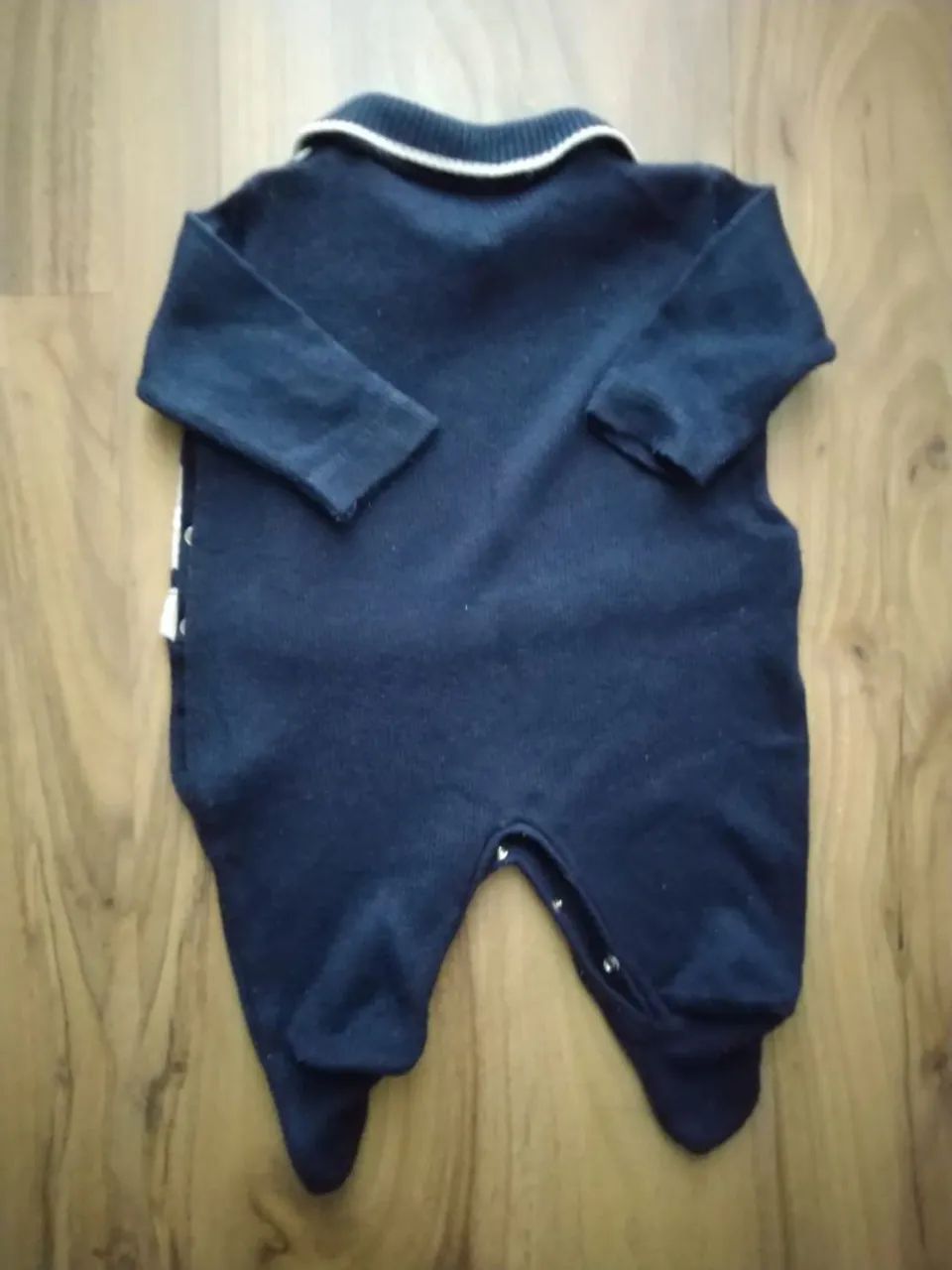 Roupa de bebê - Macacão em linha Tamanho P  Usado - Foto 2