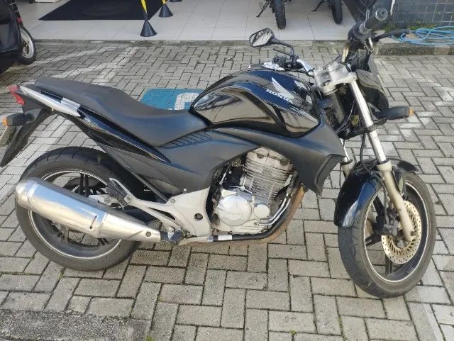 Moto bem conservada 