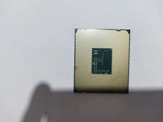 Processador Intel Xeon E5-2630 v3 - 8 Núcleos / 16 Threads - Foto 4