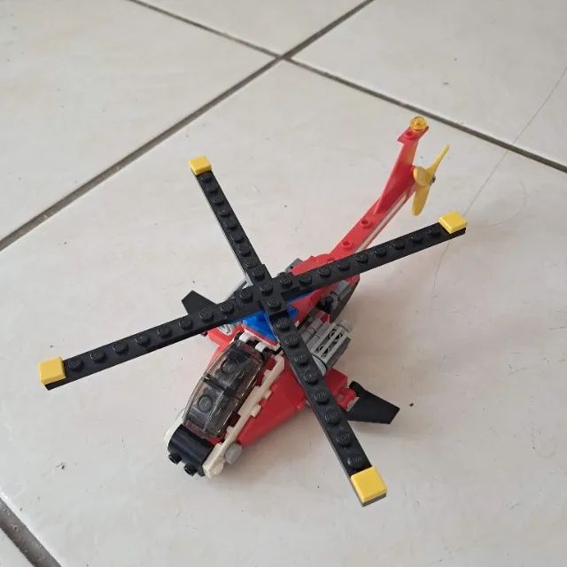 Lego Creator 3 em 1 -102 peças - c/ manual