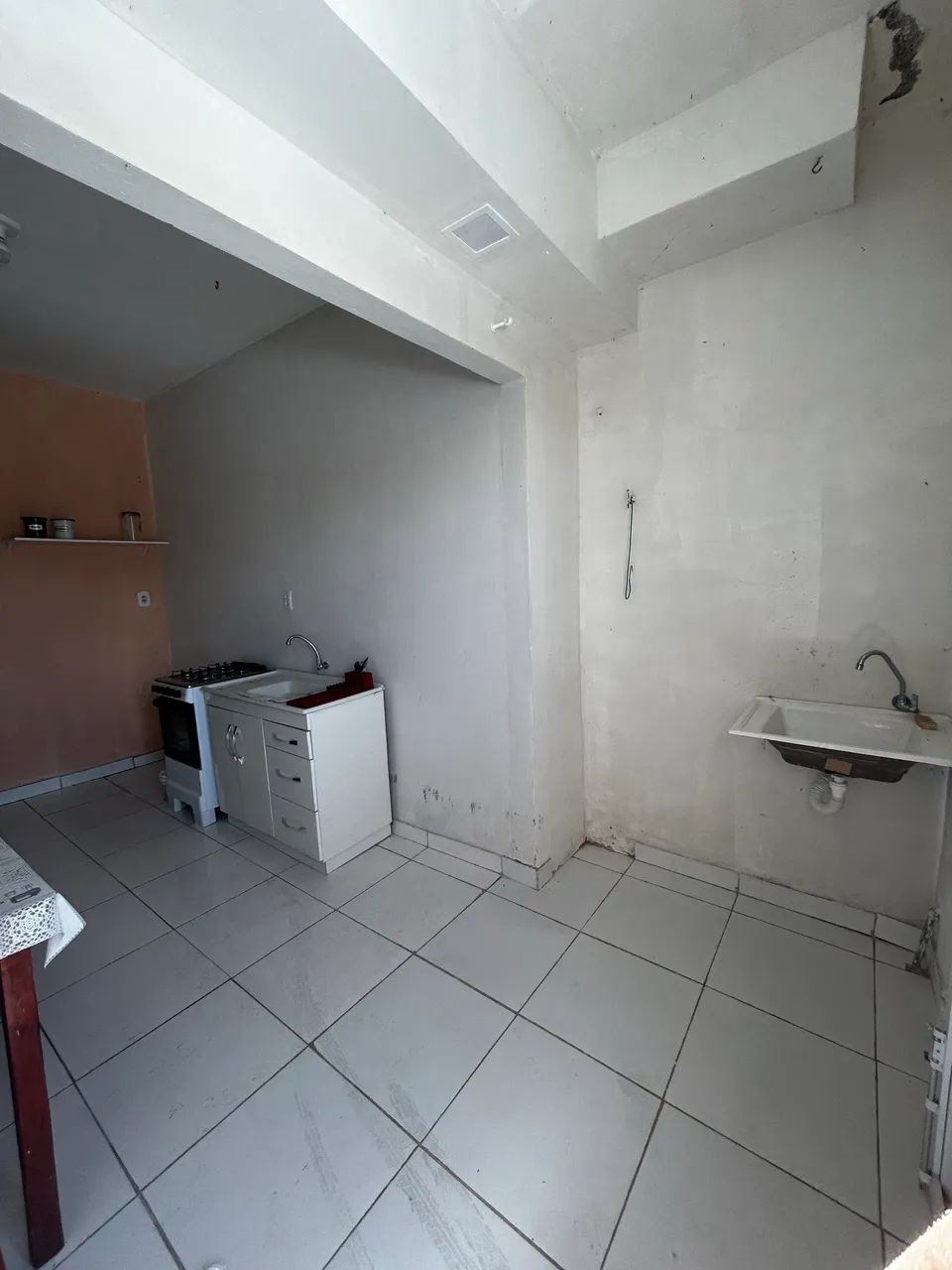 Alugo ponto comercial na vila em Queimadas-PB
