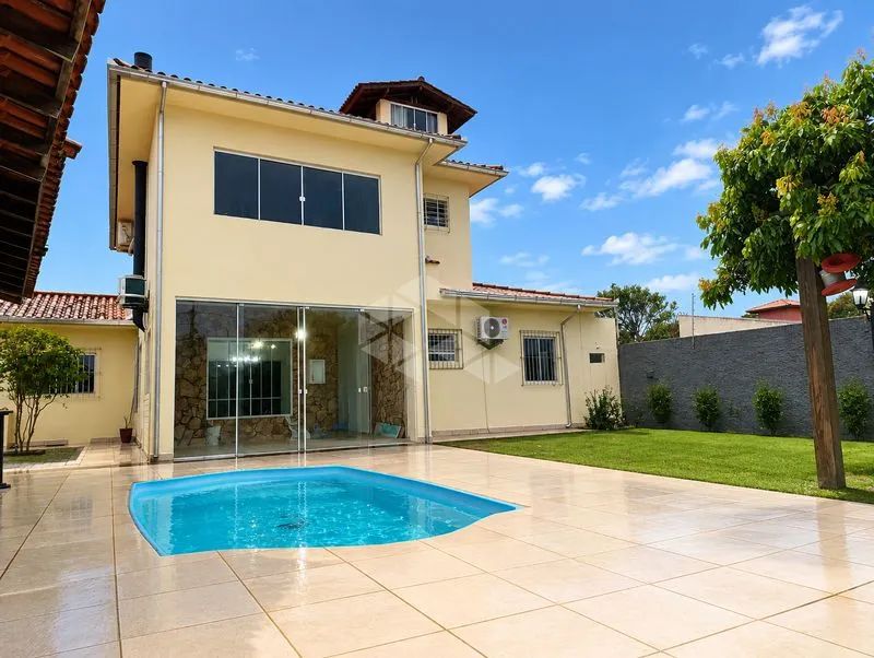 Casa Residencial 300M² - para Alugar