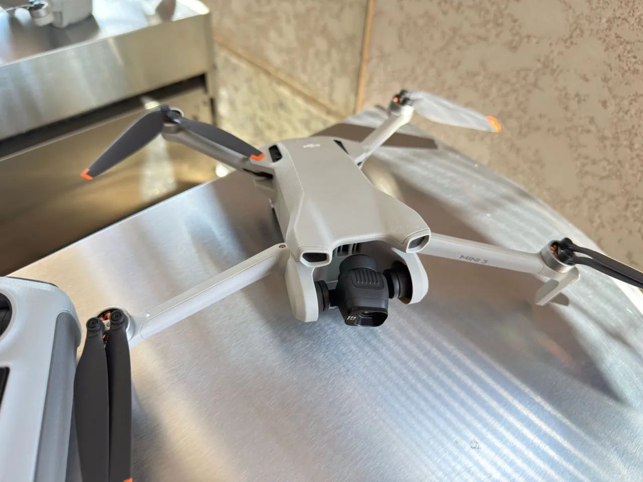 Drone DJI MINI 3 , AERONAVE + BATERIA  - Foto 3