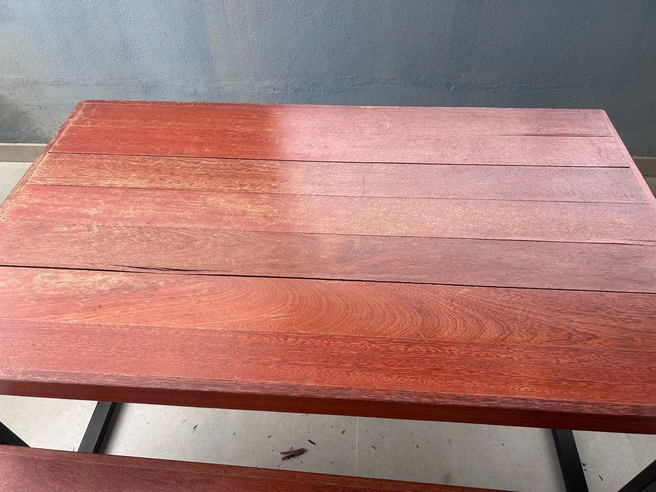 Mesa com dois bancos  - Foto 2