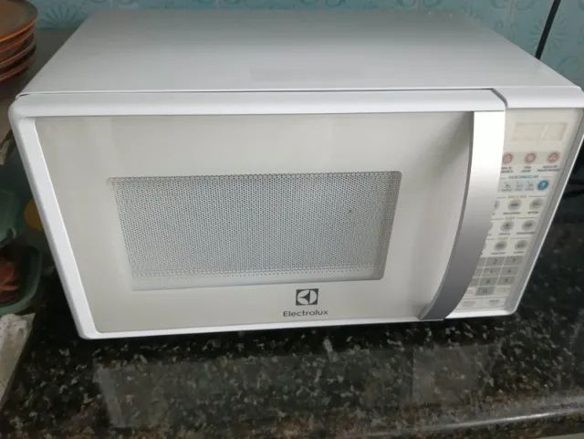 Microondas Electrolux Branco - Muito Conservado e Funcionando Perfeitamente! - Foto 5