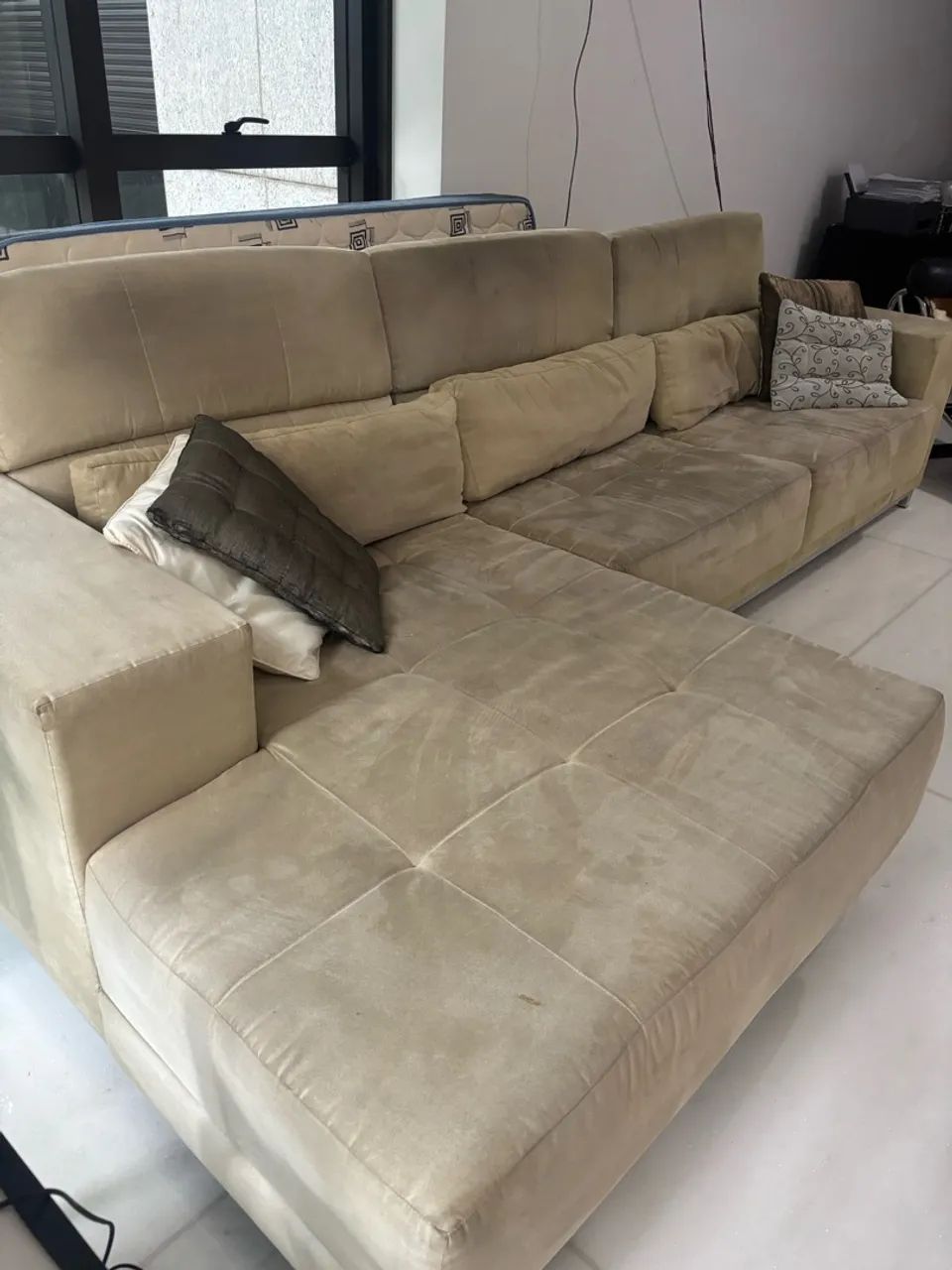 Sofá semi novo TOP - Foto 2