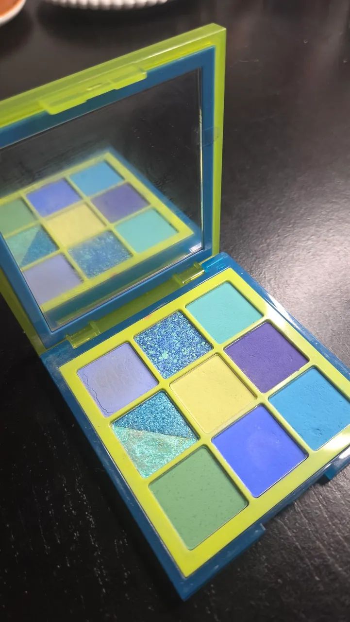 HUDA BEAUTY COLOR BLOCK - Foto 2