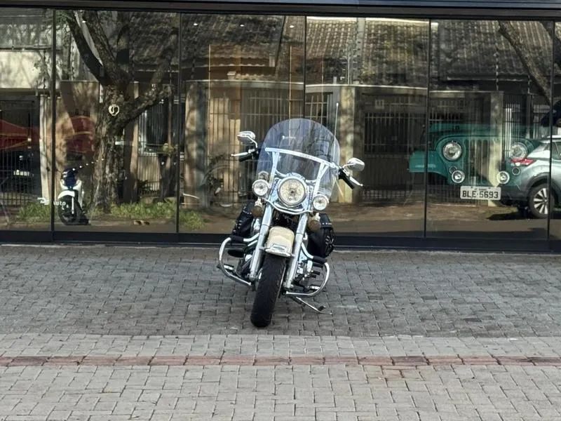 HARLEY-DAVIDSON FLSTC 2014 - Foto 3