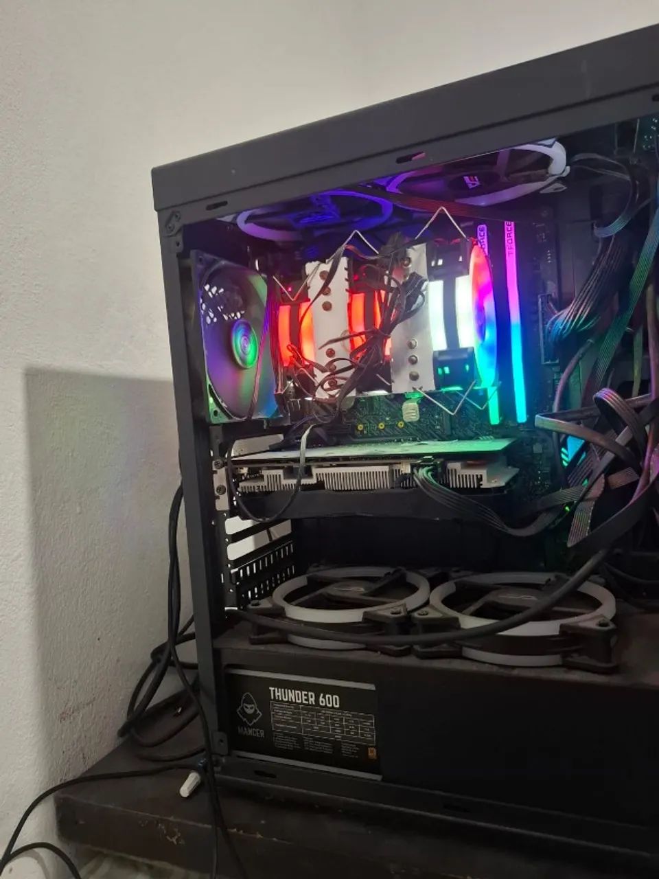 PC GAMER , GABINETE. - Foto 3