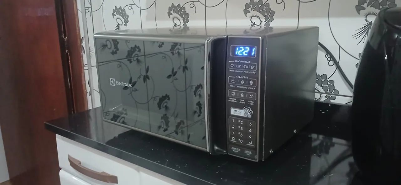 Microondas Eletrolux 27litros  - Foto 5