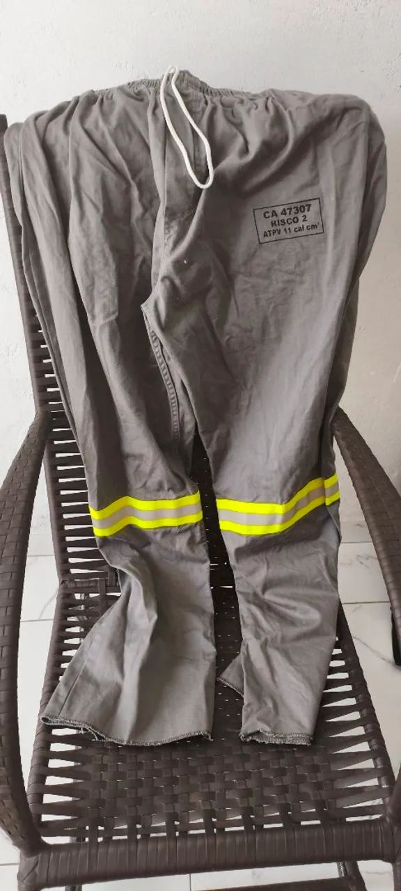 Fardamento eletricista ATPV - Foto 4