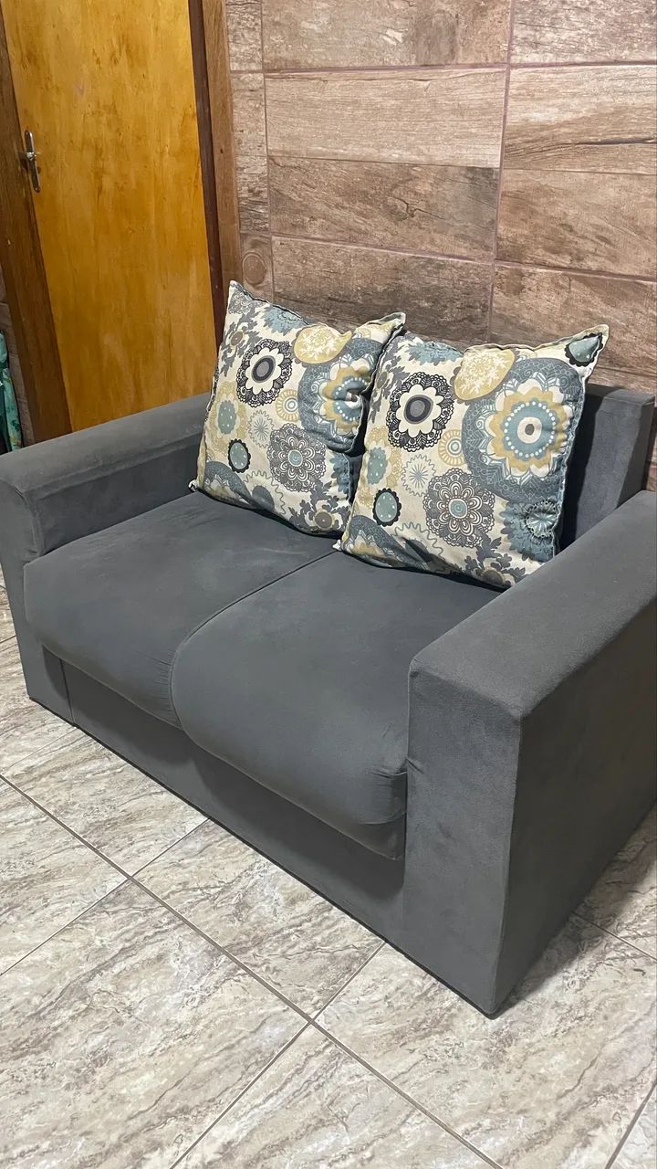 Sofa 2 lugares cinza 
