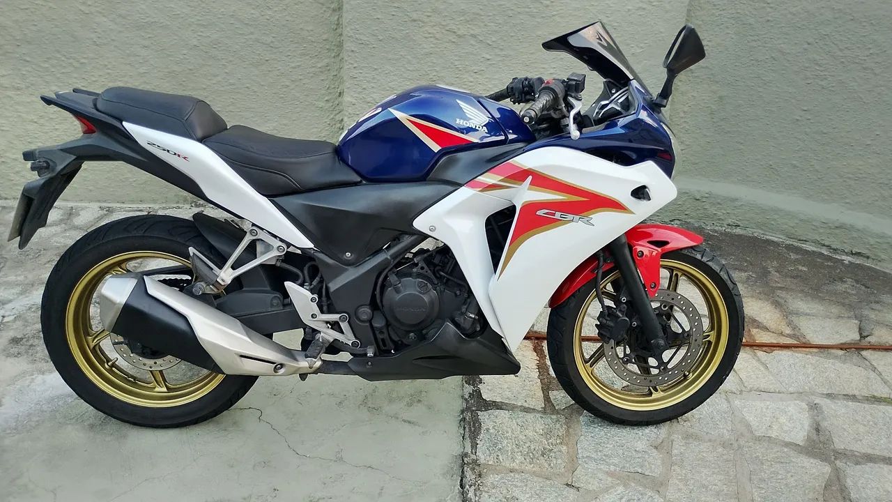 Cbr 250r