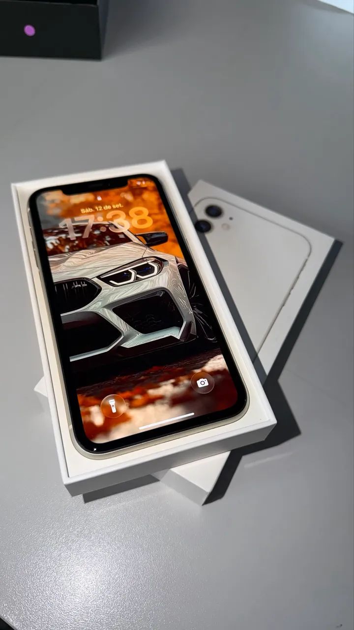 iPhone 11 128GB - Todo Original - 87% de bateria - Com Caixa