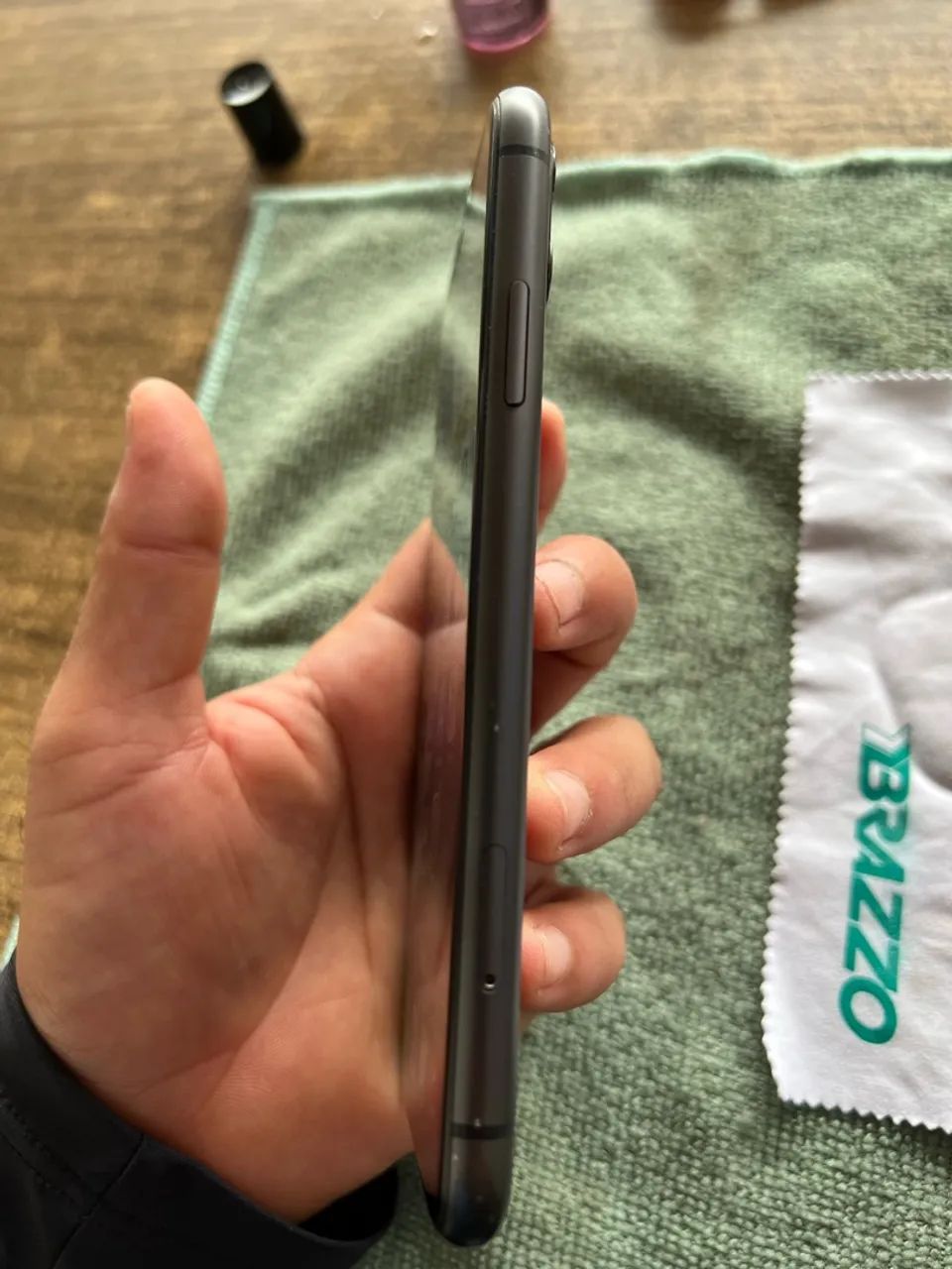 iPhone 11 preto  - Foto 3