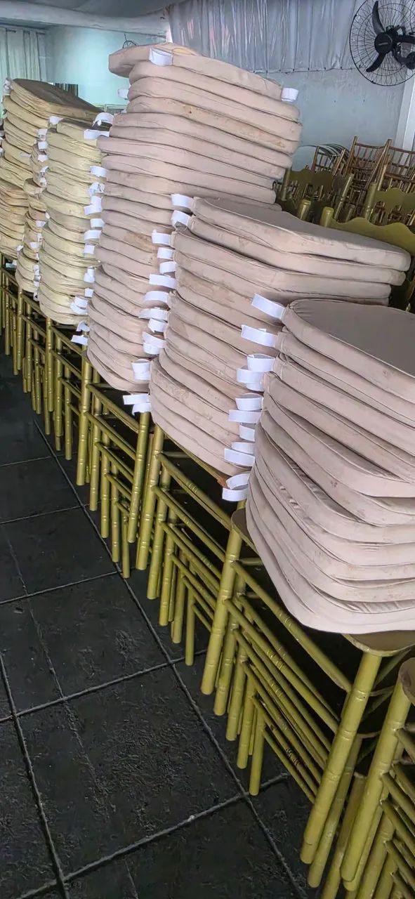 Cadeiras para festas e ventos buffet aniversário  - Foto 4
