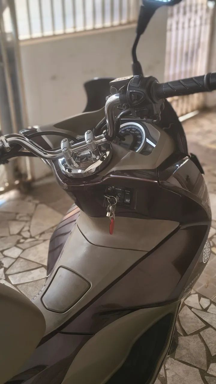 Honda PCX DLX 2018 - Foto 5