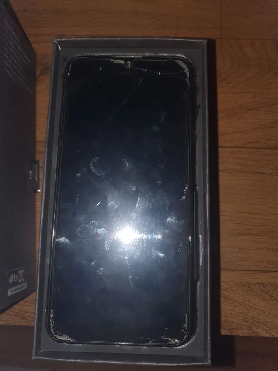 LG k40s. Vem com carregador junto - Foto 2