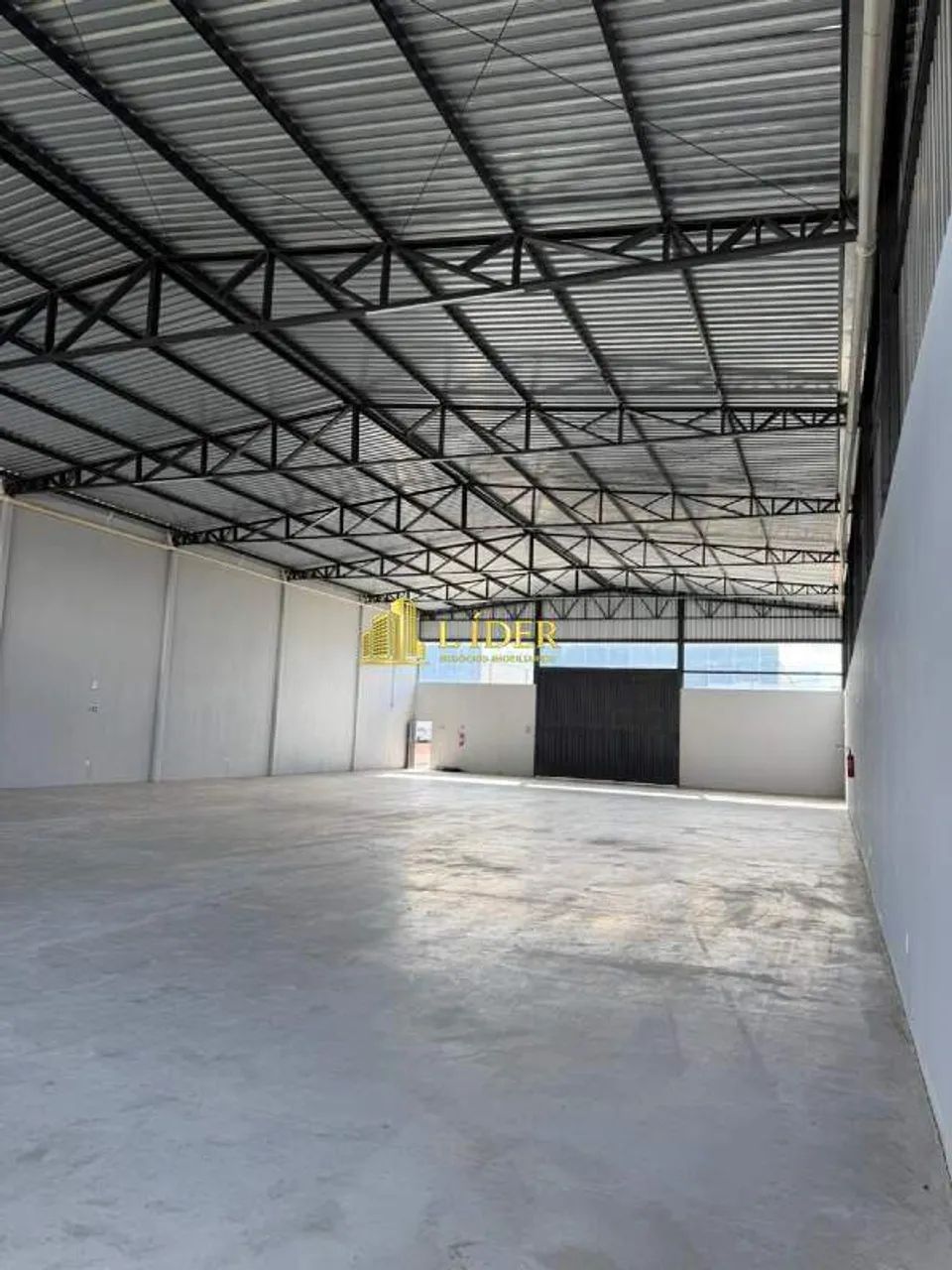 SÃO 3 BARRACÕES SITUADO NO CENTRO EMPRESARIAL LESTE - Foto 3