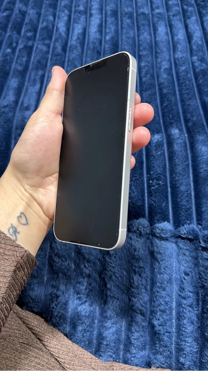 iPhone 14 - Foto 3