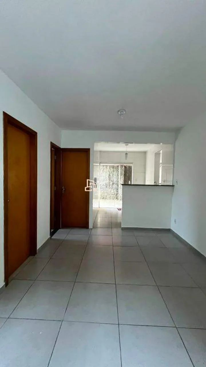 EXCELENTE AREA PRIVATIVA PROXIMO AV SERRANA