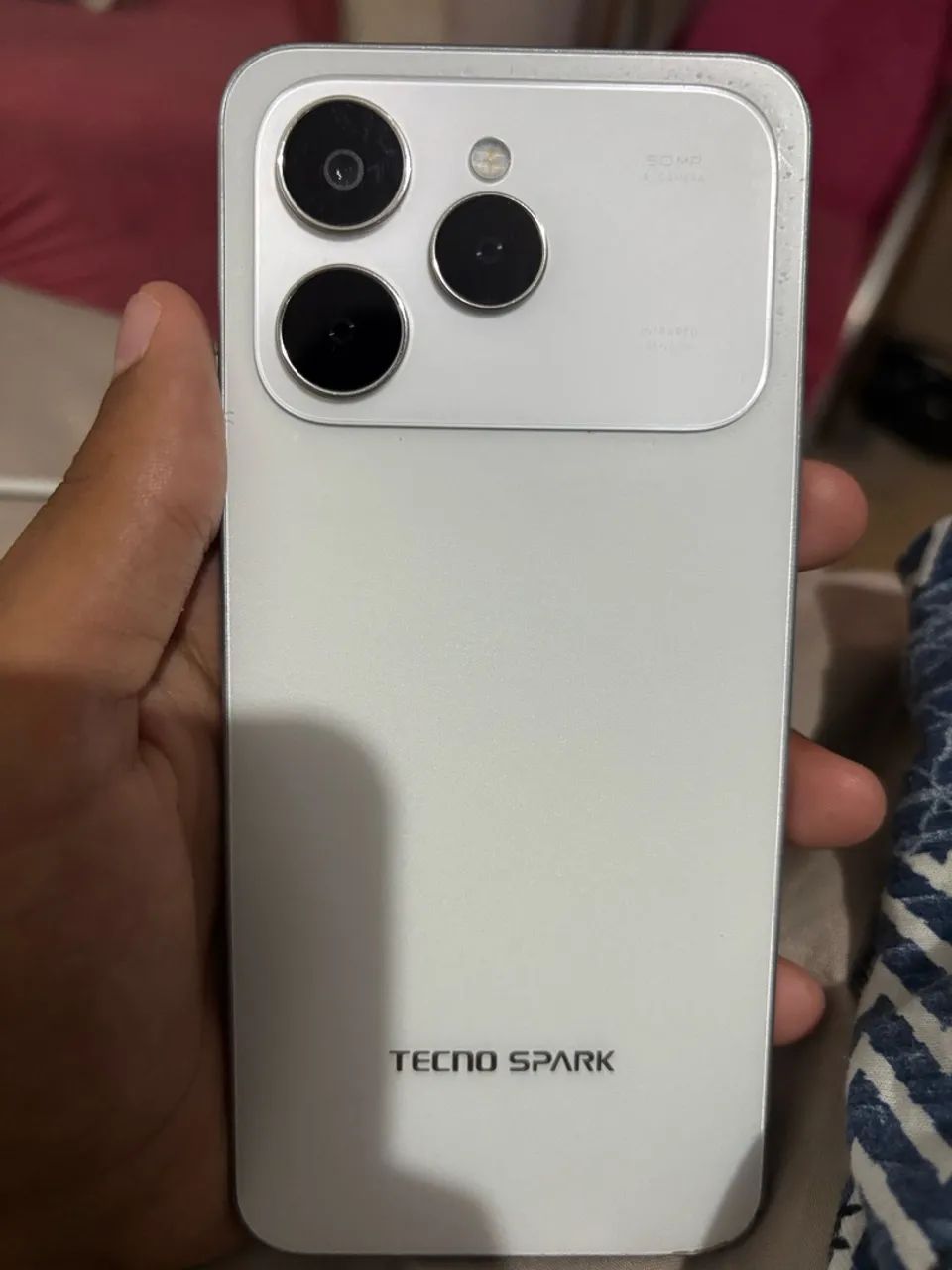 CELULAR TECNO SPARK 40