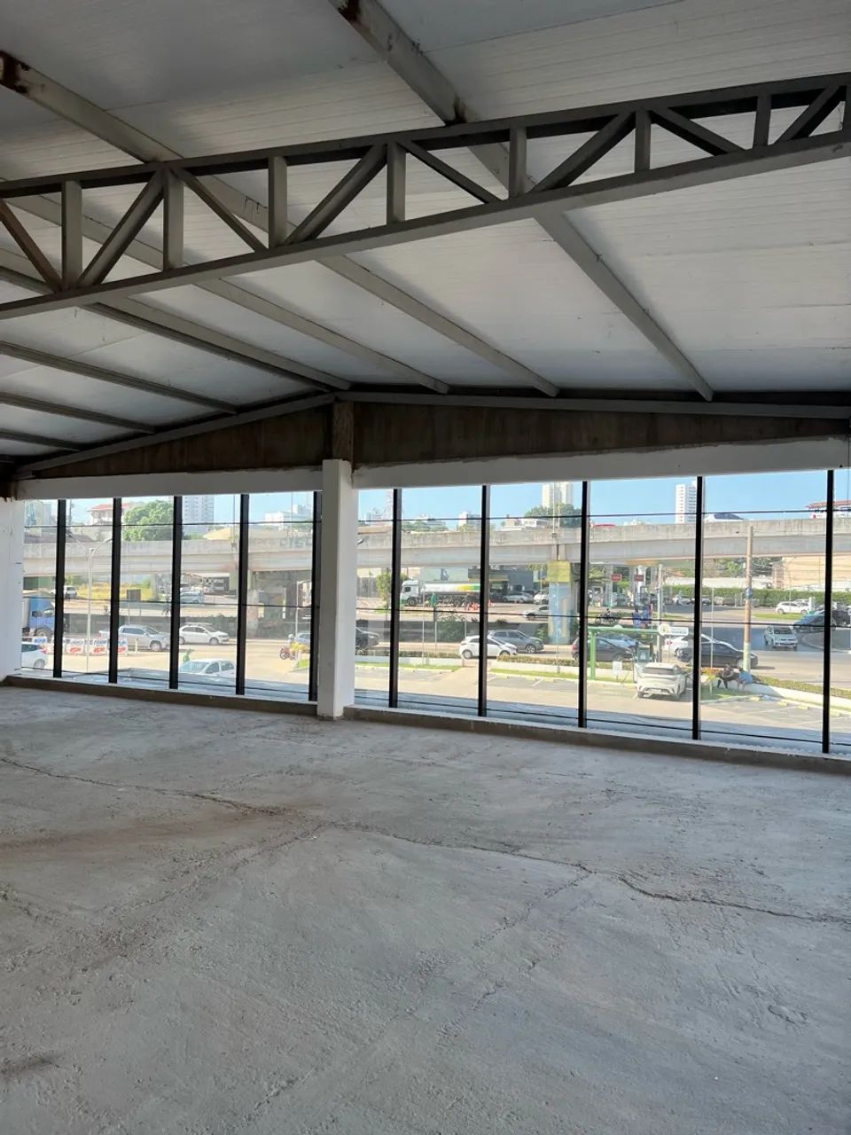 Alugo Espaço Comercial na Av Miguel Sutil, próximo ao parque mãe Bonifácia  - Foto 3