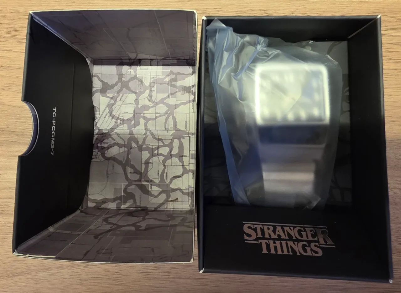 Relógio Casio Stranger Things - Original - Pronta Entrega - Raríssimo - Foto 4
