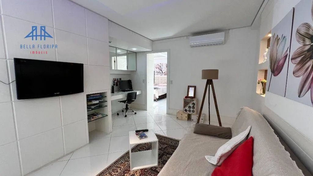 Apartamento com 1 dormitório para alugar, 71 m² por R$ 5.513,78/mês - Trindade - Florianóp - Foto 4