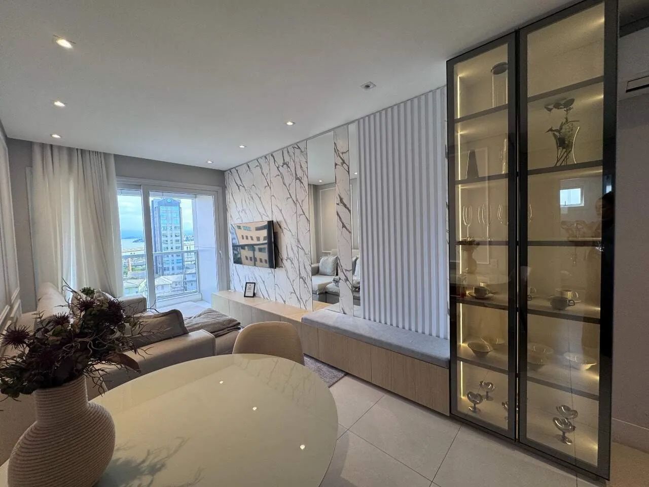 Venda | Apartamento 2 quartos (1 suíte)